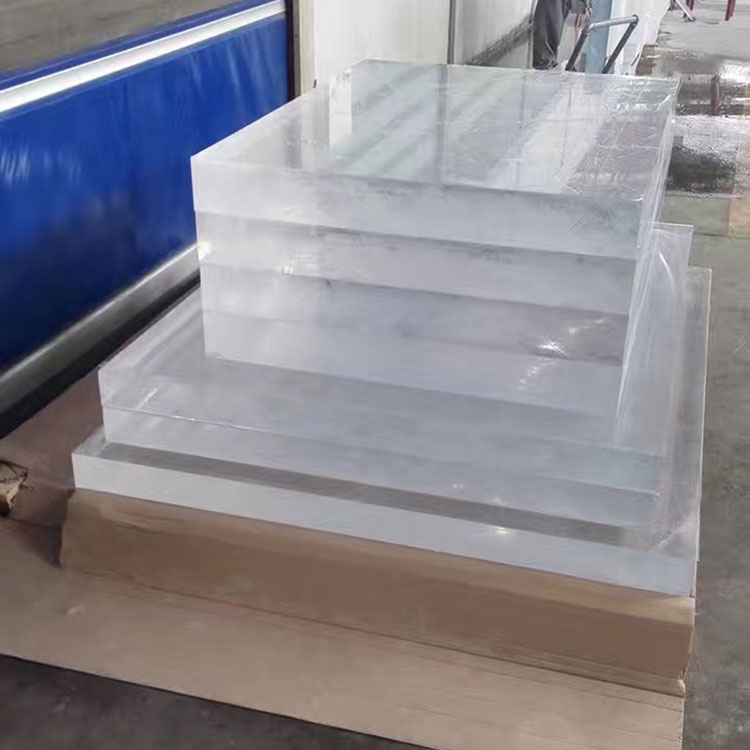 Escolha nossa placa de acrílico ultra transparente para mostrar completamente sua criatividade